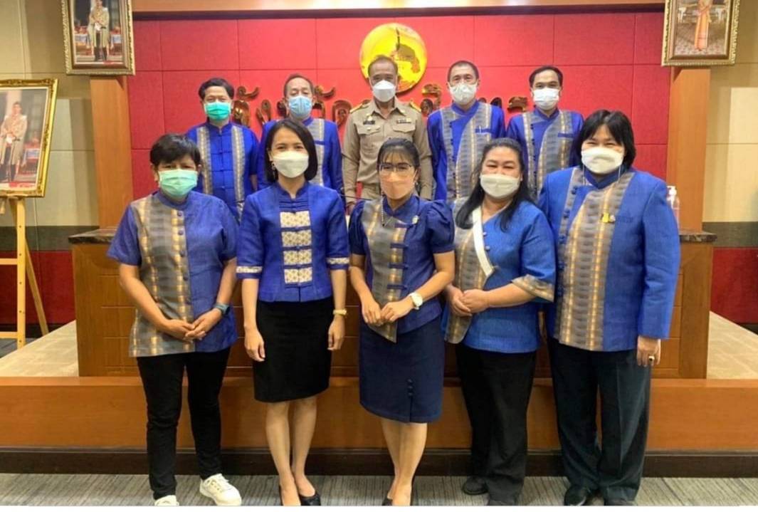 พัฒนาชุมชนอำเภอเมืองฉะเชิงเทรา ร่วมประชุมเชิงปฏิบัติการพัฒนาศักยภาพบุคลากร เตรียมพร้อมขับเคลื่อนงานพัฒนาชุมชน ปี 2565