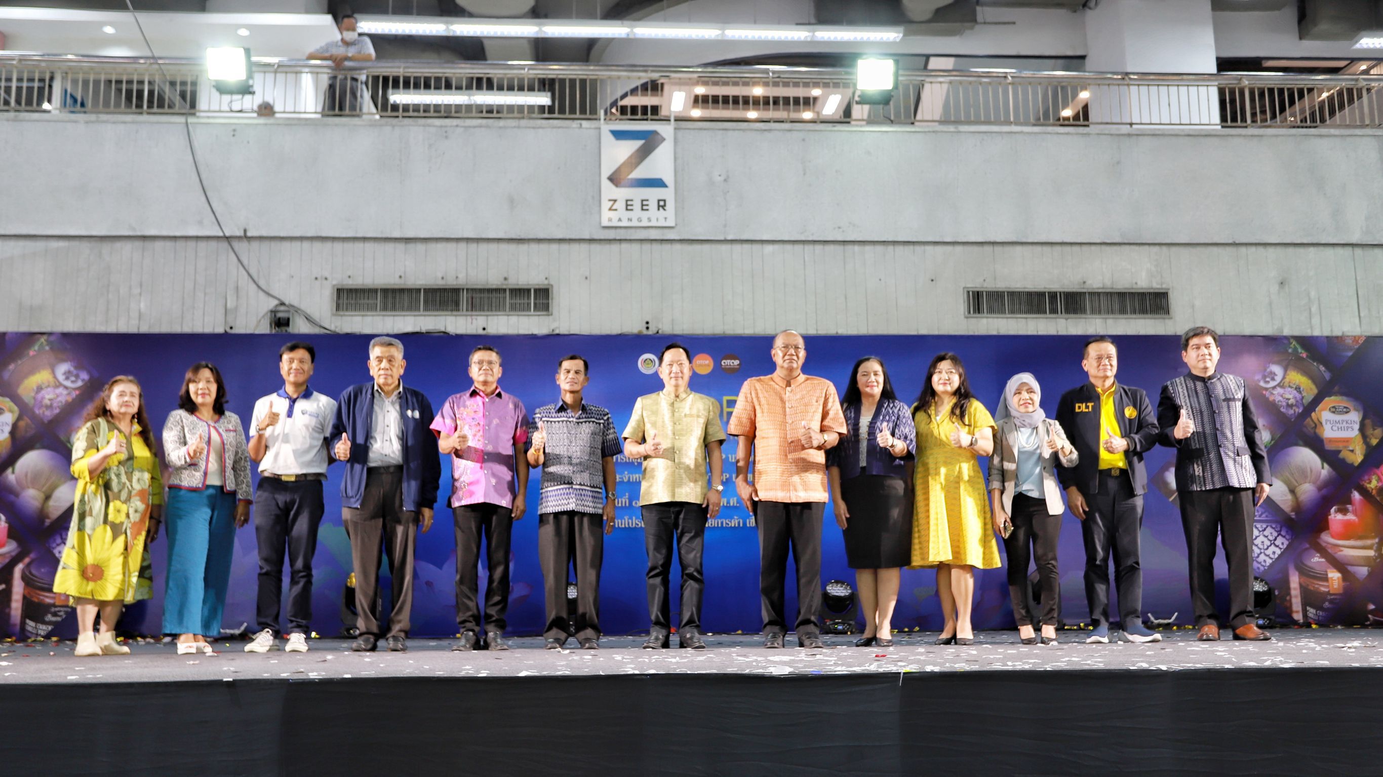 ผู้ว่าฯปทุมธานี ชวนเที่ยวงาน OTOP และของดีเมืองปทุมธานี 