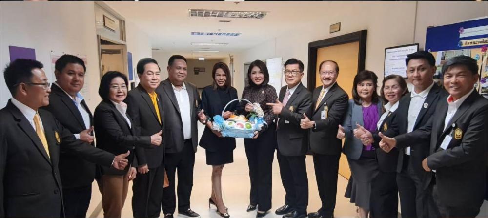 "ประธานพตส.14"  อวยพร "อรรฆยา พลตื้อ" ในโอกาสเข้ารับรางวัลผู้สนับสนุนดีเด่น "โครงการผู้นำอวกาศระดับโลก" 