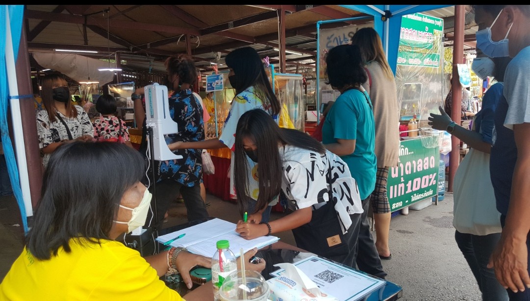  ตลาดน้ำบางน้ำผึ้งเปิดวันแรกนักท่องเที่ยวคึกคักตลาดเข้มคัดกรอง