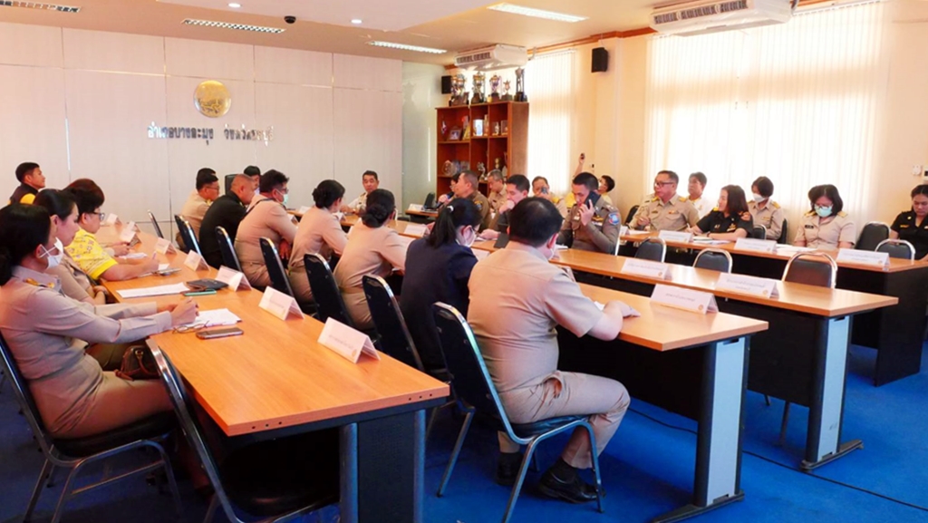 นอภ.บางละมุง ประชุมหัวหน้าส่วนราชการ เน้นย้ำคุณภาพชีวิตประชาชน