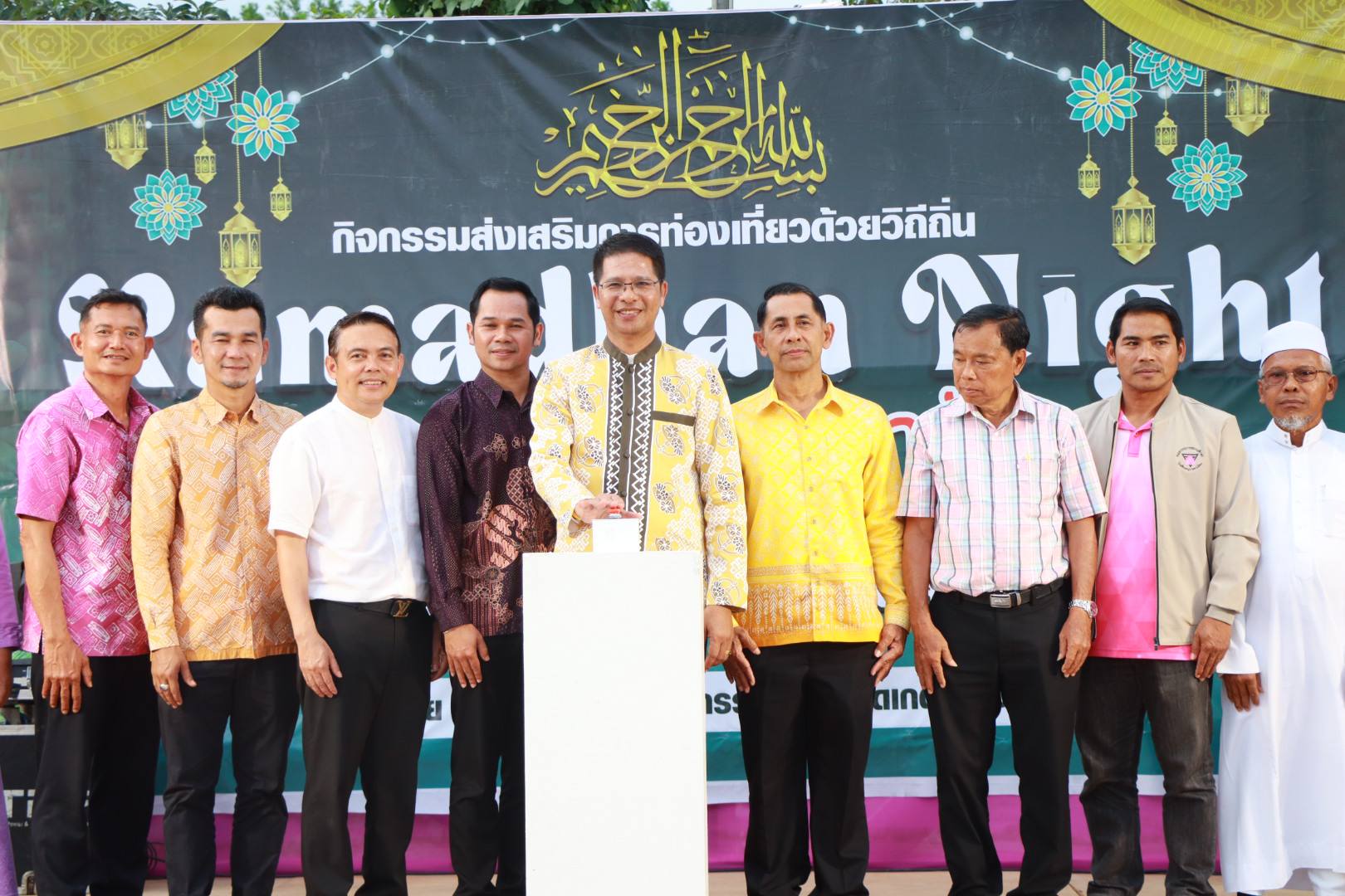อบจ.สตูล จัดกิจกรรมส่งเสริมการท่องเที่ยวด้วยวิถีถิ่น“รอมฎอนไนท์”งานเทศกาลอินทผาลัม ประจำปี 2568 
