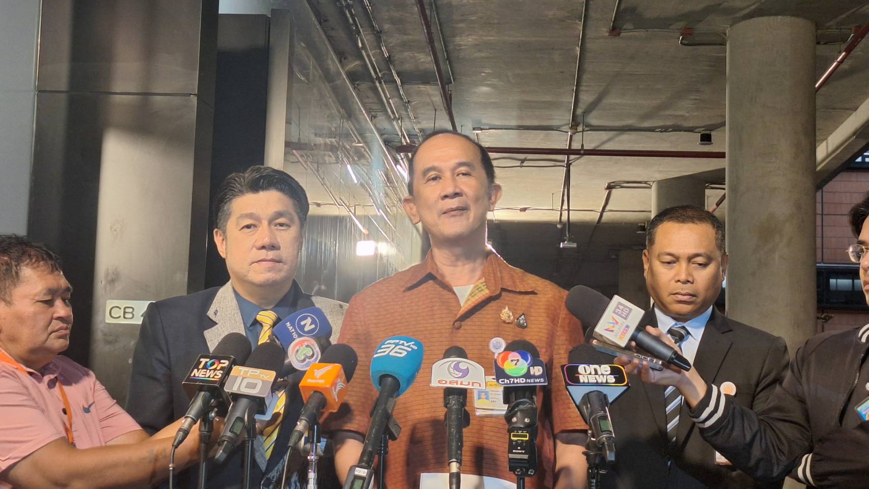 “อลงกต” บอกหากงบฯ 69 ผ่านสภาฯแล้ว "สว." พร้อมไฟเขียว จับตา “ก.คลัง” จ้างทนายทวงหนี้ กยศ.100 ล้าน