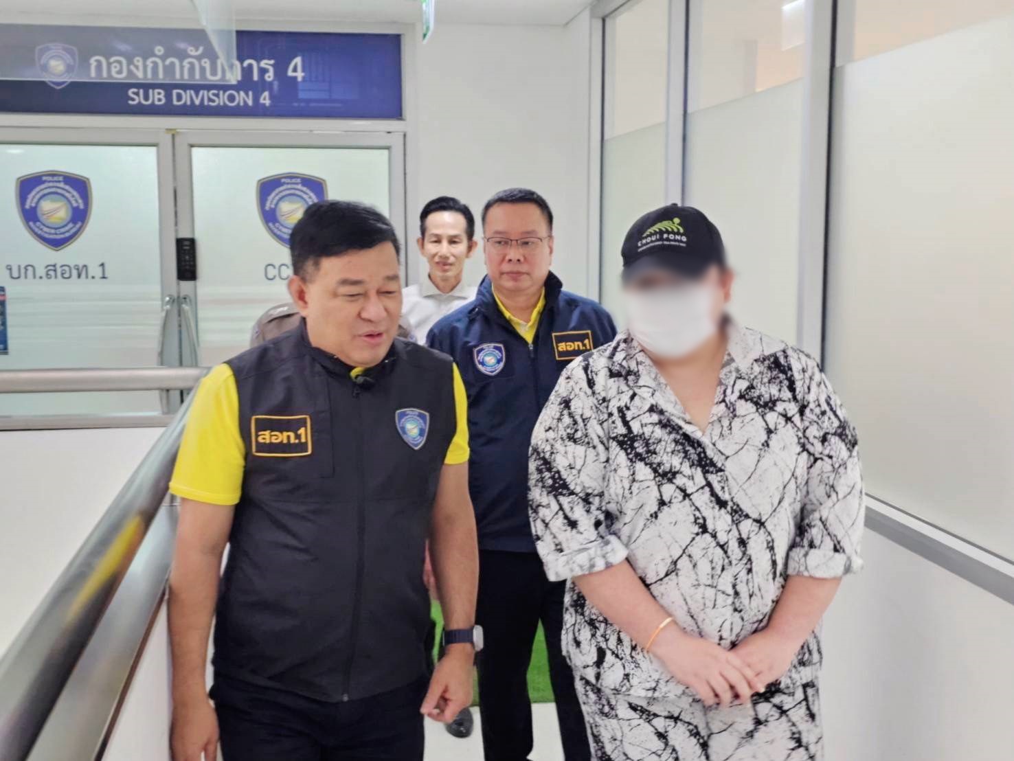 รวบโมเดลลิ่งแสบ หลอกหานักแสดงถ่ายงานคู่ศิลปินดัง เหยื่อโอนเงินสูญกว่า 8 ล้าน