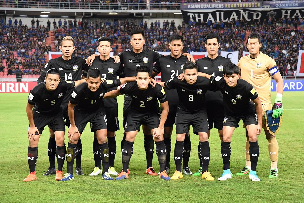 คลุกวงใน/เชี่ยว สามชุก...2เกมบอลไทยยุค"ราเยวัช"     