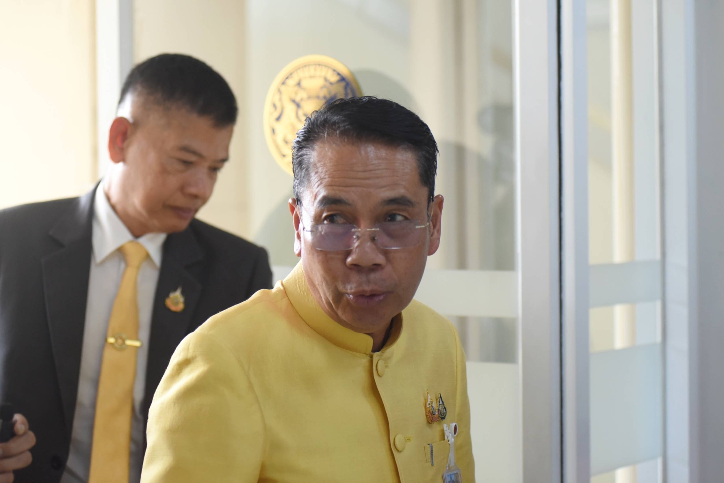 “สุทิน” ไม่รู้หลุด ครม. ขอรอโปรดเกล้าฯ ก่อน บอกตอนนี้ขอทำงานเต็มที่