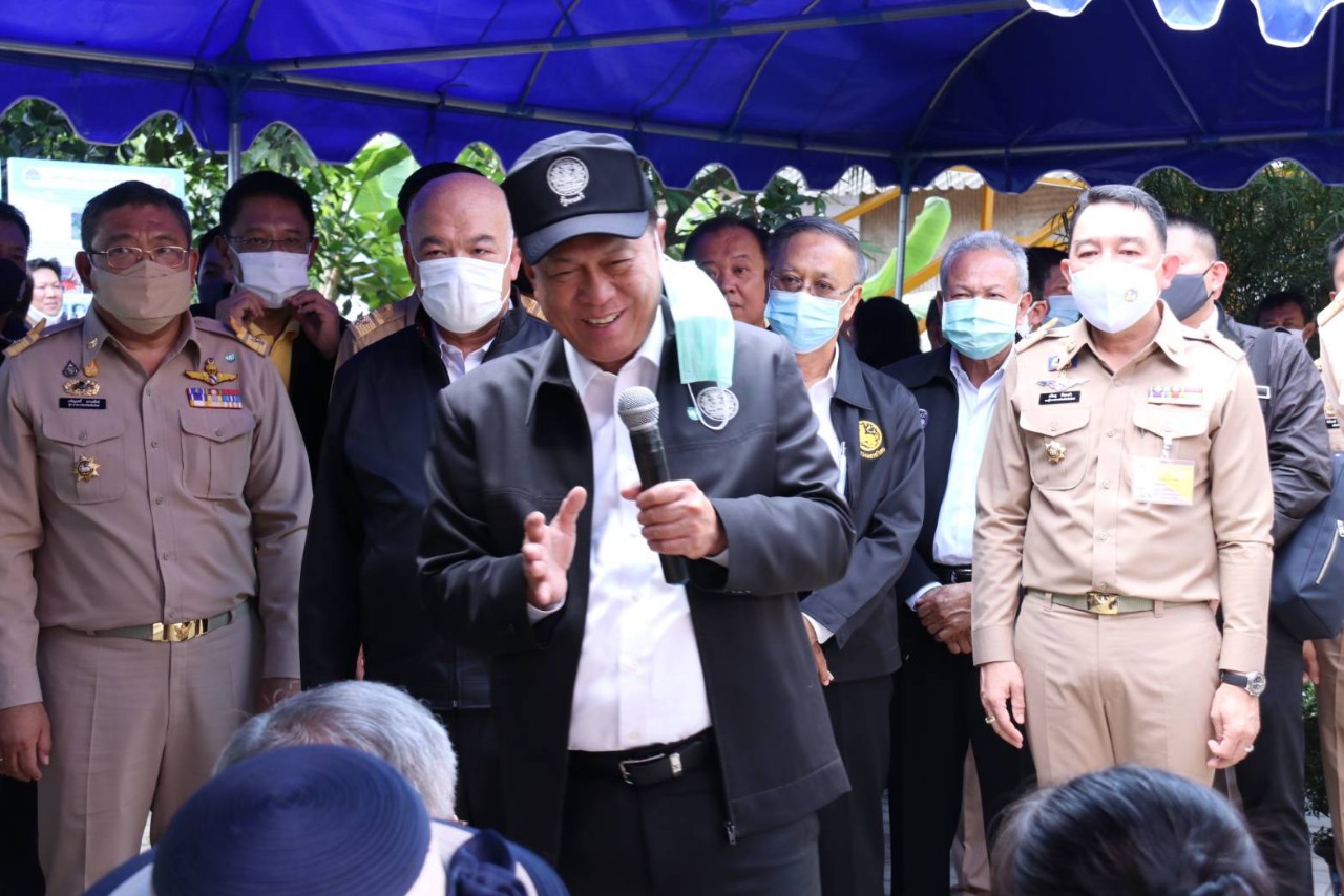 มท.1 ลงพื้นที่ตรวจการพัฒนาคลองแม่ข่า