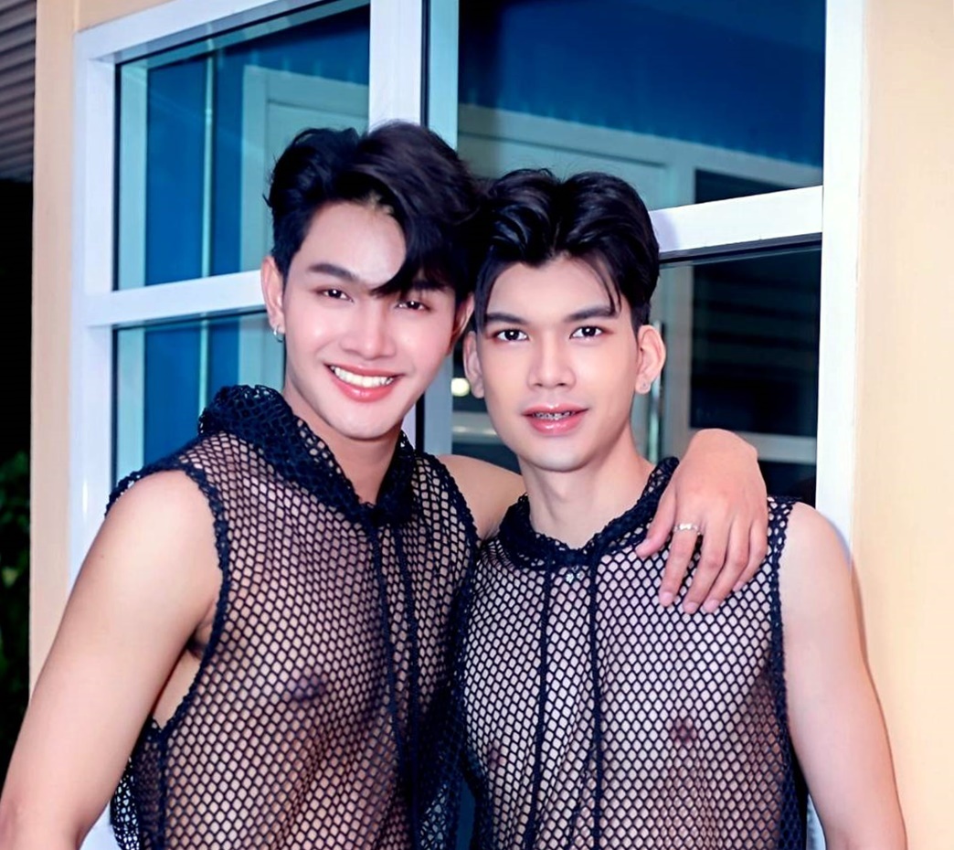 "เล้ง-ซัน" คู่จิ้นป้ายแดงมือใหม่ แต่ไม่ธรรมดา เปิดตัวใน ซีรีส์วาย Youngboy นายมัธยมกับผ้าแดง โชว์ความหวาน ท้าลมร้อน 