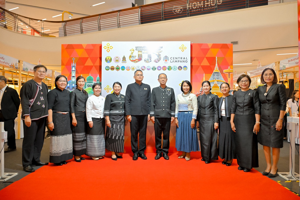 ศน. เปิดงาน “มหกรรมฯ ชุมชนคุณธรรมพลังบวร” ภาคเหนือ ชวนเที่ยว ชม ชิม ช้อป ผลิตภัณฑ์ของดีชุมชน