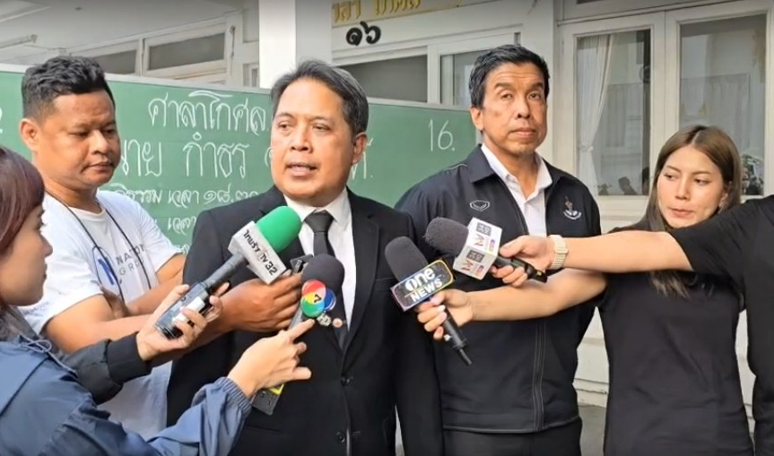"ผู้ว่า กฟน.-ชัชชาติ" ร่วมงานศพชายตกท่อ 