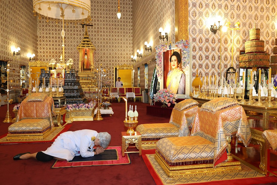 3 ราชสกุล “กฤดากร–สุประดิษฐ์–ทวีวงศ์” เป็นเจ้าภาพพระพิธีธรรมสวดพระอภิธรรม พระบรมศพสมเด็จพระบรมราชชนนีพันปีหลวง