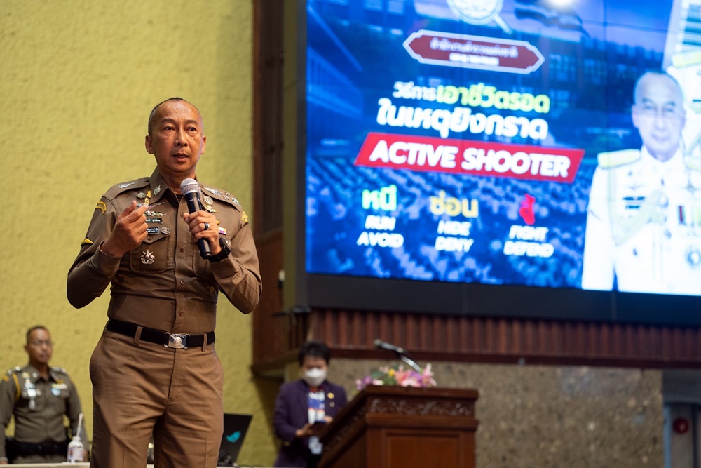 "บิ๊กต่อ" เปิดซ้อมแผนคนร้ายกราดยิง "Active Shooter" รร.กรุงเทพคริสเตียนฯ