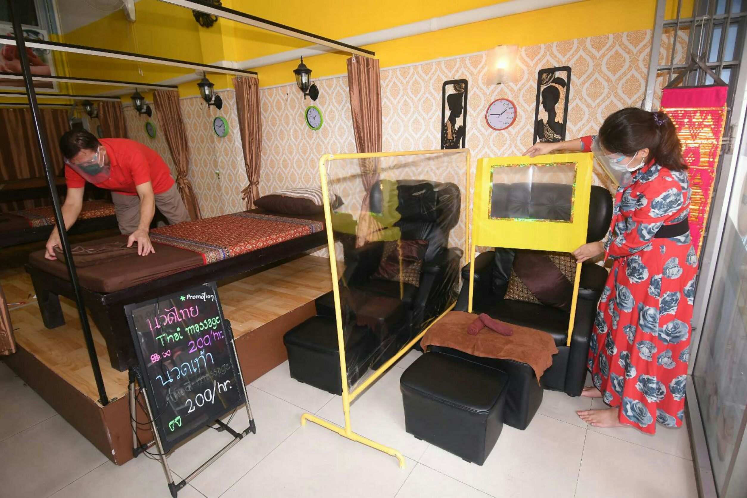 พร้อมเปิดบริการ! ร้านนวดแผนไทย เตรียมมาตรการป้องกันโควิดฯ รับปลดล็อกเฟส3   