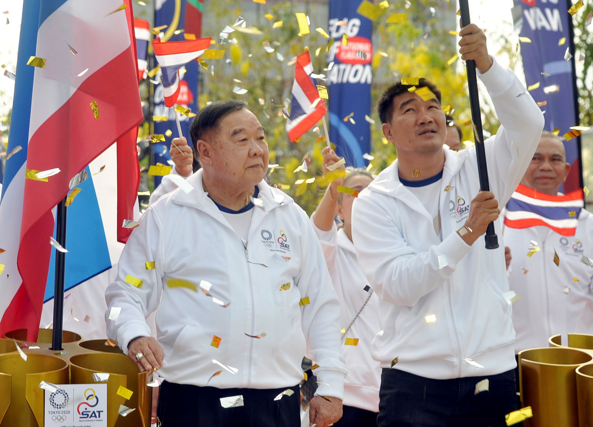 'บิ๊กป้อม' ร่วมงานวิ่งผลัดธงชาติไทยครั้งยิ่งใหญ่ในประวัติศาสตร์  รวมพลังคนทั้งชาติส่งใจเชียร์ทัพนักกีฬาไทยสู้ศึกโอลิมปิก 