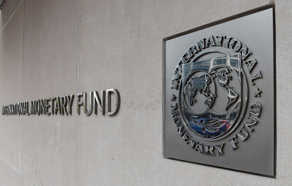 "IMF" ส่งสัญญาณบวก! ลุ้นดีลยักษ์ "สหรัฐฯ" เจรจา "จีน" ดันเศรษฐกิจโลกฟื้น 