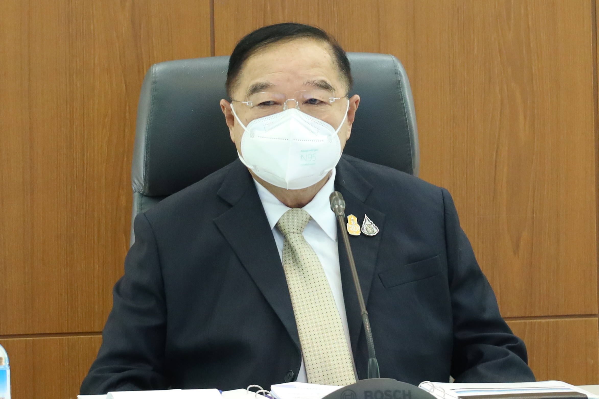 ลุงป้อม ชวนคนไทยส่งกำลังใจให้ทัพนักฟุตซอลทีมชาติไทย