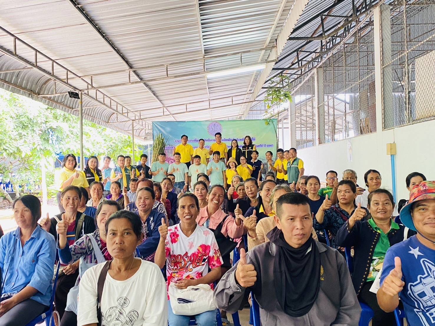 เกษตรอำเภอเลิงนกทา จ.ยโสธรร่วมภาคเอกชนส่งเสริมเกษตรกรผลิตมันสำปะหลังอินทรีย์