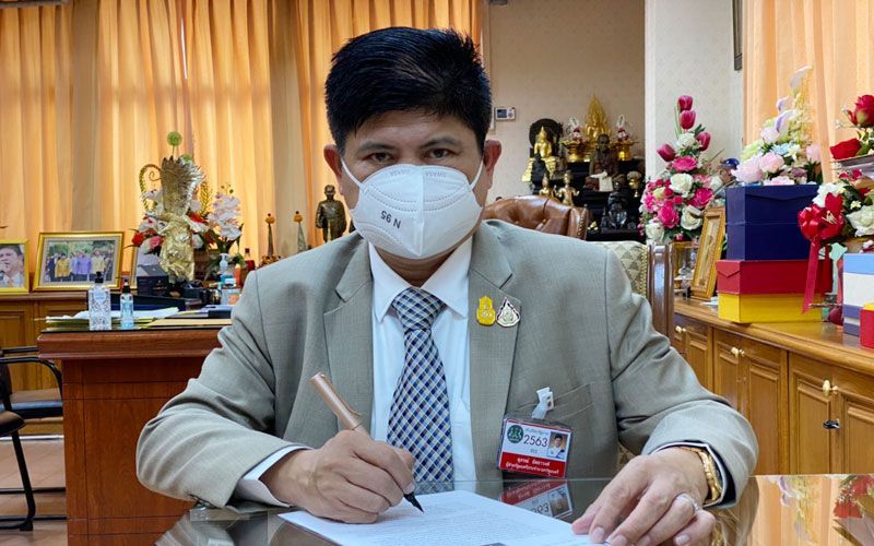 "แรมโบ้อีสาน" ไล่"ธนาธร"ไปตายที่ไหนก็ไป  ให้"ทีมกฎหมาย"ตรวจสอบเข้าข่ายผิดม.112 หมิ่นสถาบัน