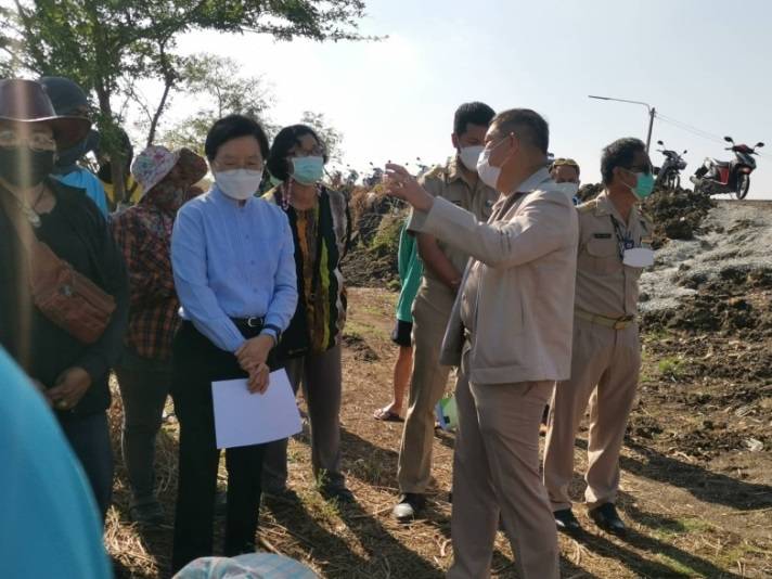 ชป.10 ลงพื้นที่เพื่อรับฟังปัญหา  พร้อมชี้แจงข้อร้องเรียนของเกษตรกร