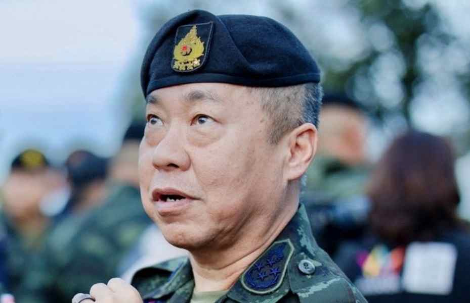 “เสธ.ทบ.” ลั่นทวงคืนแผ่นดินไทย เตรียมปิดอีก 4 เป้าหมาย หลังเขมรใช้โดรน-อาวุธหนัก ไทยพร้อมลิดรอนกำลังรบเชิงลึก