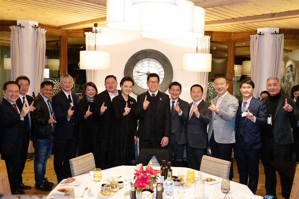   ท๊อป จิรายุส ร่วมดินเนอร์ทีมไทยแลนด์ใน WEF 2026 ชูศักยภาพเศรษฐกิจไทยไทยสู่เวทีโลก