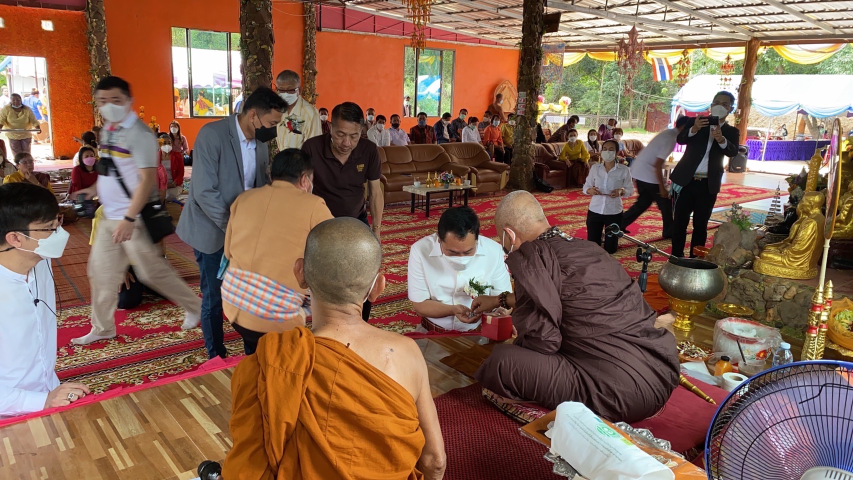 "ทวี"  นำทีมร่วมงานบุญที่ขอนแก่น ชูนโยบาย "พรรคประชาชาติ" แก้ปัญหาเกษตรกร-ความเหลื่อมล้ำ