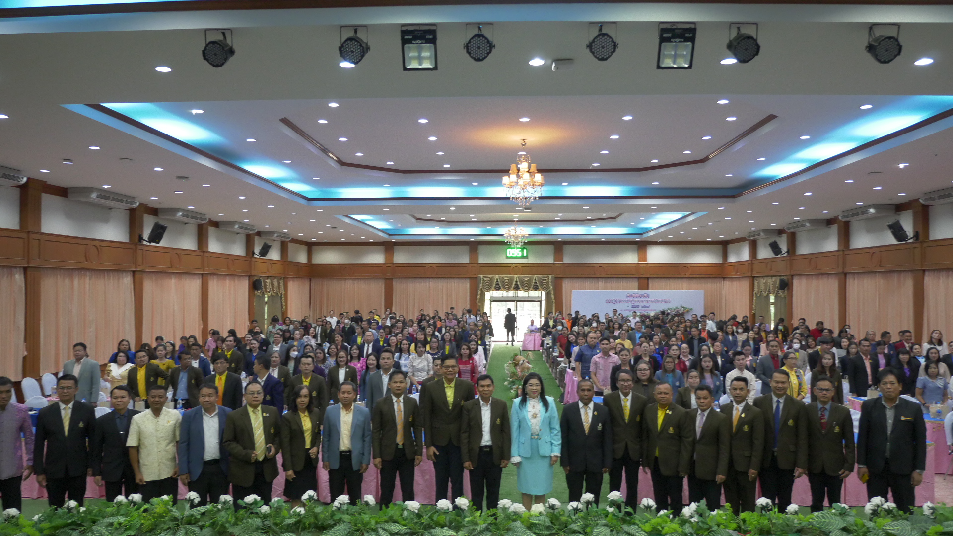 สพม.บุรีรัมย์ติวเข้มผู้บริหารสถานศึกษา-บุคลากรทางการศึกษาพัฒนาความรู้ด้านวินัยการเงินการคลัง 