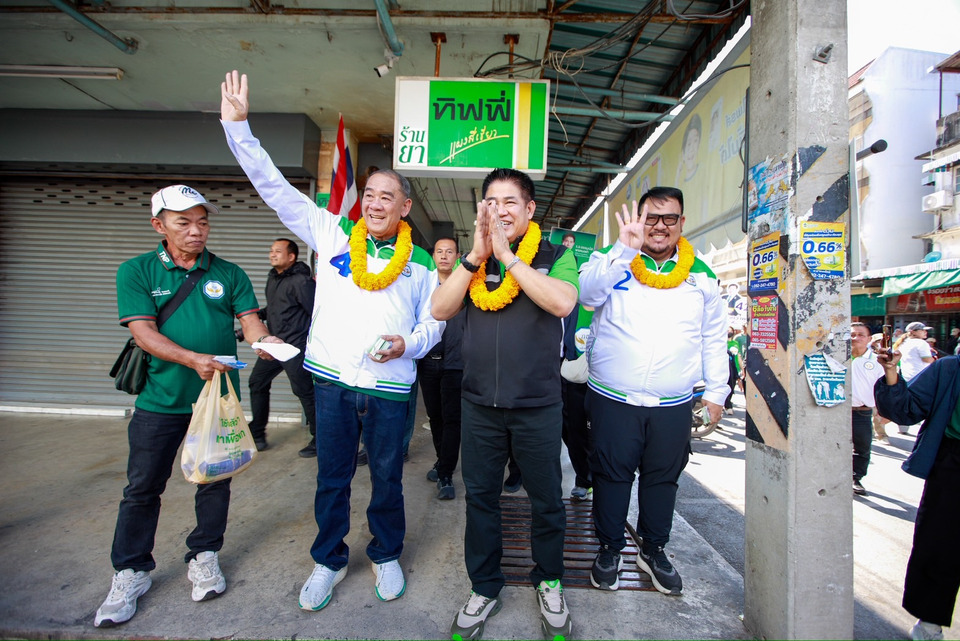 “ธรรมนัส” ประเดิมหาเสียงนครนายก ช่วยผู้สมัคร สส. กล้าธรรม เดินตลาดพบชาวบ้าน ลดต้นทุนเกษตร-ดันท่องเที่ยวเมืองรอง 