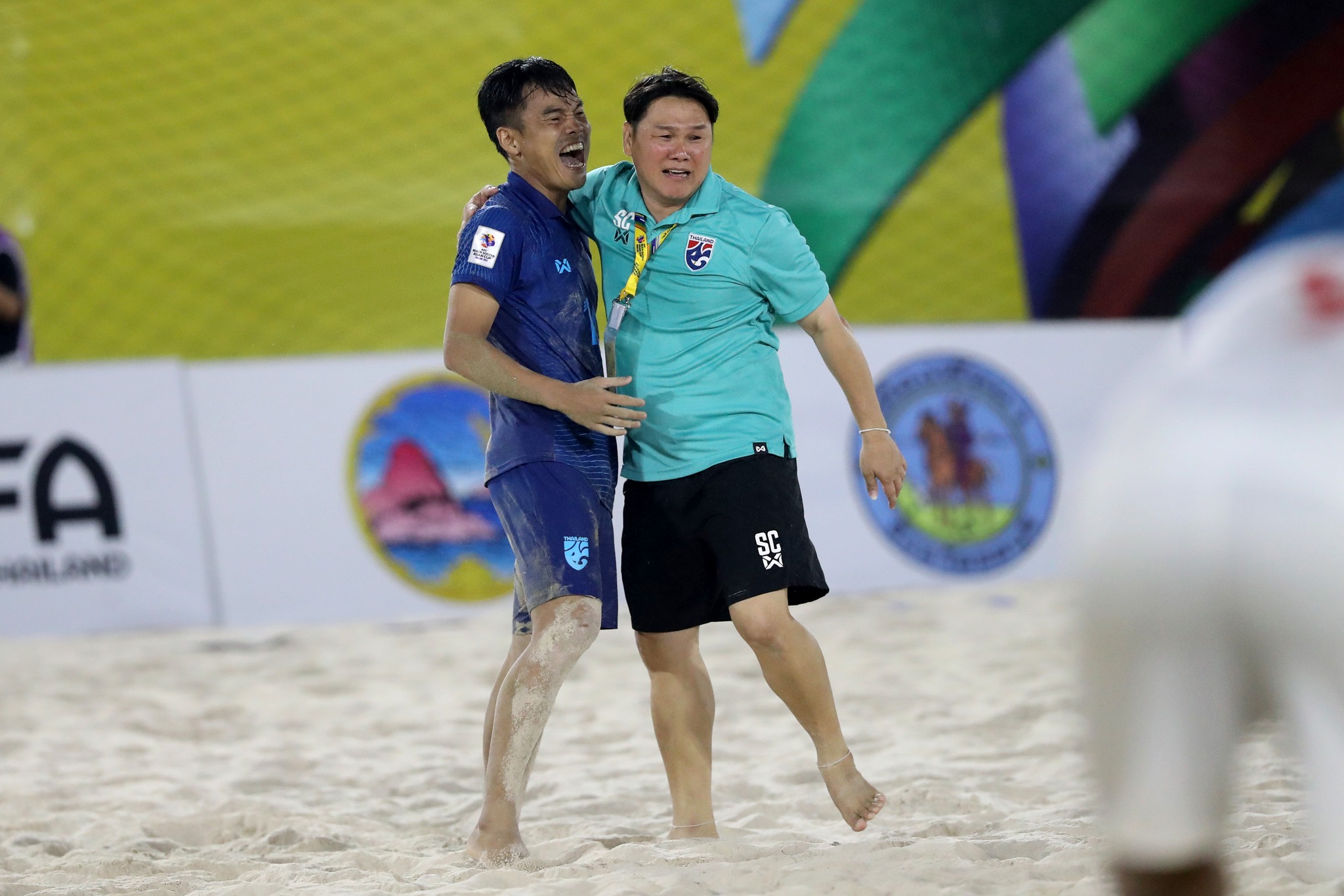 "บอลชายหาดไทย" เหินเวหาตั้งเป้าฆ่ากลางอากาศ  ทีเด็ดโค่นอาหรับเอเชียนคัพล่าตั๋วบอลโลก2025