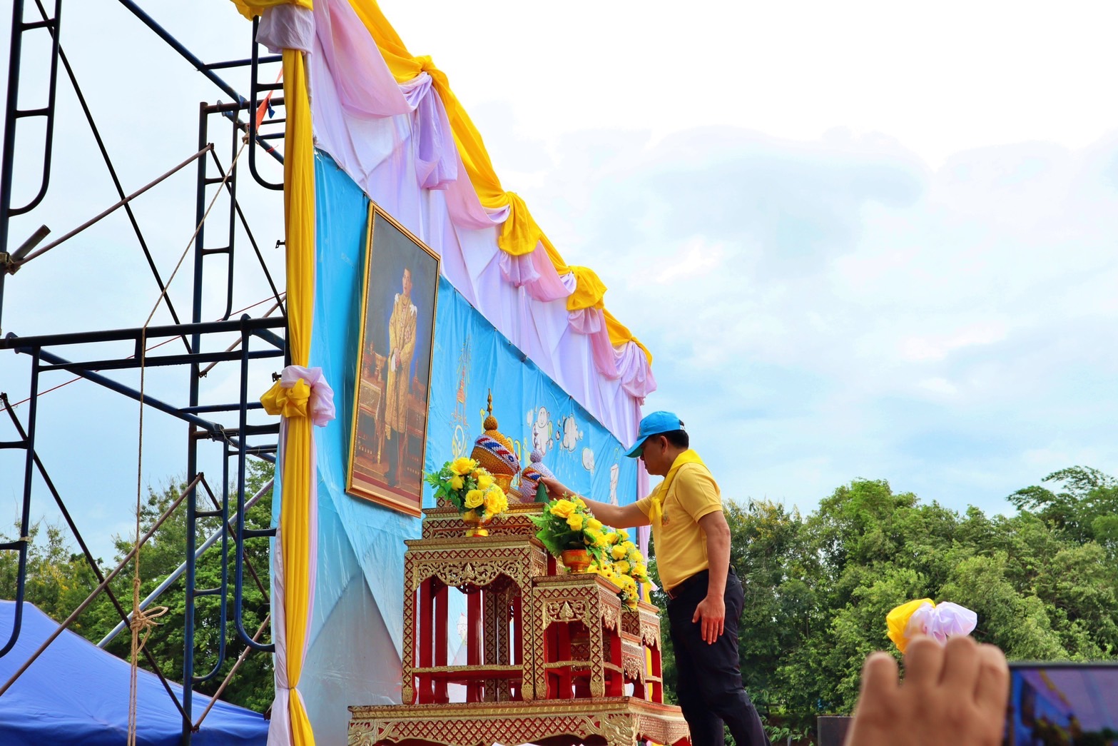 จ.ขอนแก่นร่วมกับเทศบาลตำบลพระลับ จัดทำโครงการประชารัฐร่วมใจกำจัดผักตบชวาเพื่อคลองสวยน้ำใสตำบลพระลับ 
