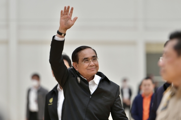 นายกฯ ลั่นทำทุกอย่างให้ดีที่สุด! ขอคนไทยร่วมมือร่วมใจ-สามัคคีไม่ทะเลาะเบาะแว้ง ย้ำรบ.ดูแลทั้งปท.ไม่เลือกปฏิบัติ