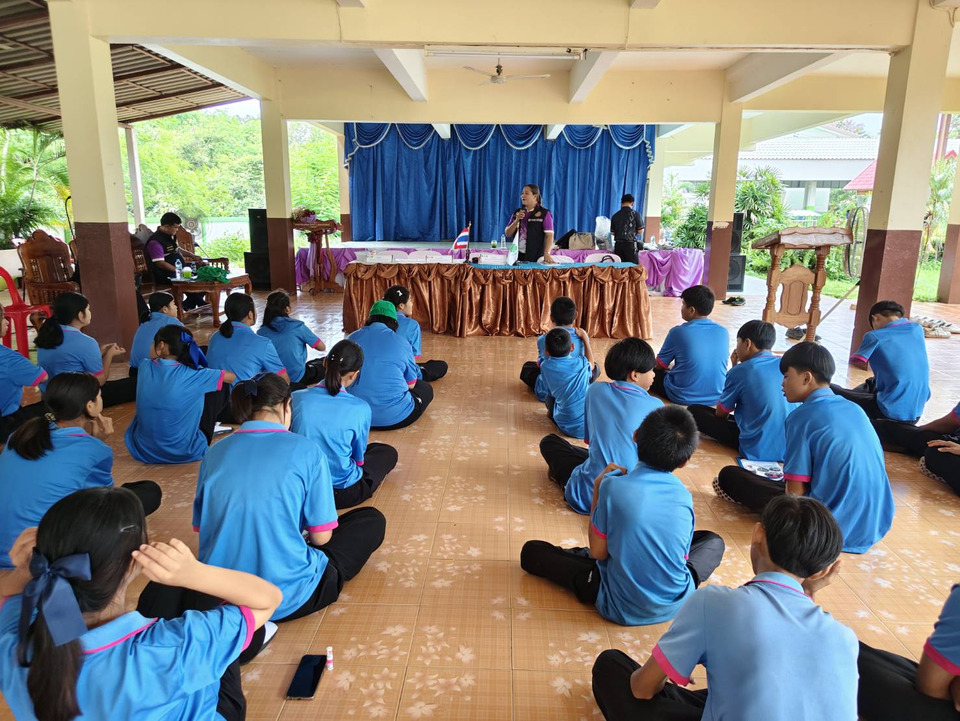 เกษตรอำเภอป่าติ้ว ปั้นยุวเกษตรกรรุ่นใหม่ เรียนรู้เกษตรปลอดภัย–เกษตรอินทรีย์ สู่ความยั่งยืน 