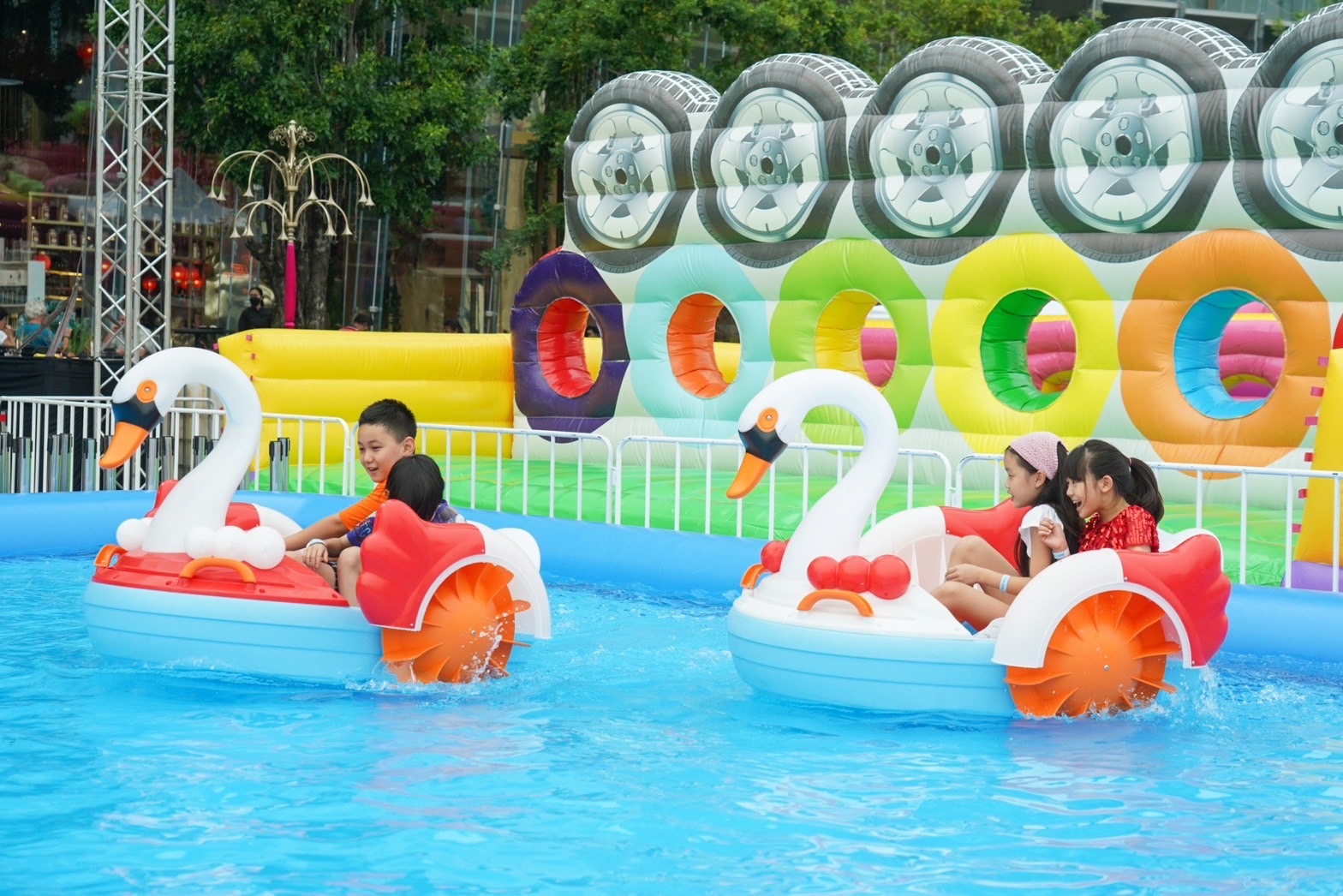  ไอคอนสยาม เอาใจคุณหนูกับสวนสนุกกลางแจ้งริมแม่น้ำเจ้าพระยา  “LET’S PLAY at River Park, ICONSIAM” 