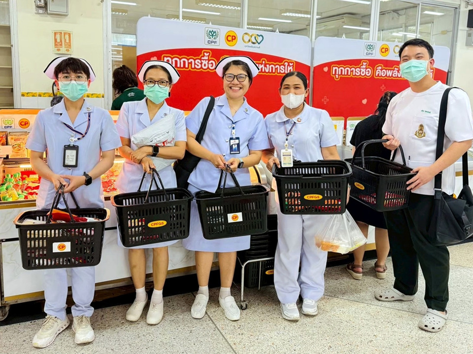 CPF ส่งต่อพลังแห่งการให้ มอบเงินสนับสนุน รพ.มหาราชนครราชสีมา ช่วยผู้ป่วยขาดแคลนทุนทรัพย์