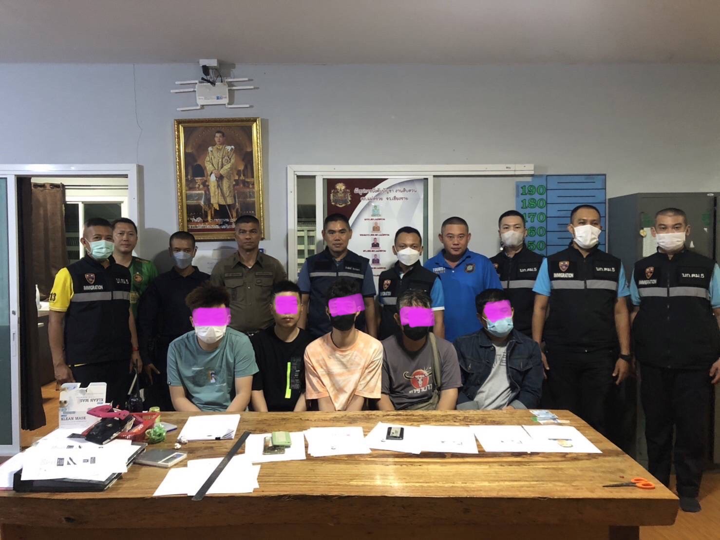 เชียงราย สกัดแก๊งขนชาวจีนคาด่านตรวจ สารภาพจะไปส่งเชียงใหม่ เตรียมขยายผลจับกุมเครือข่าย