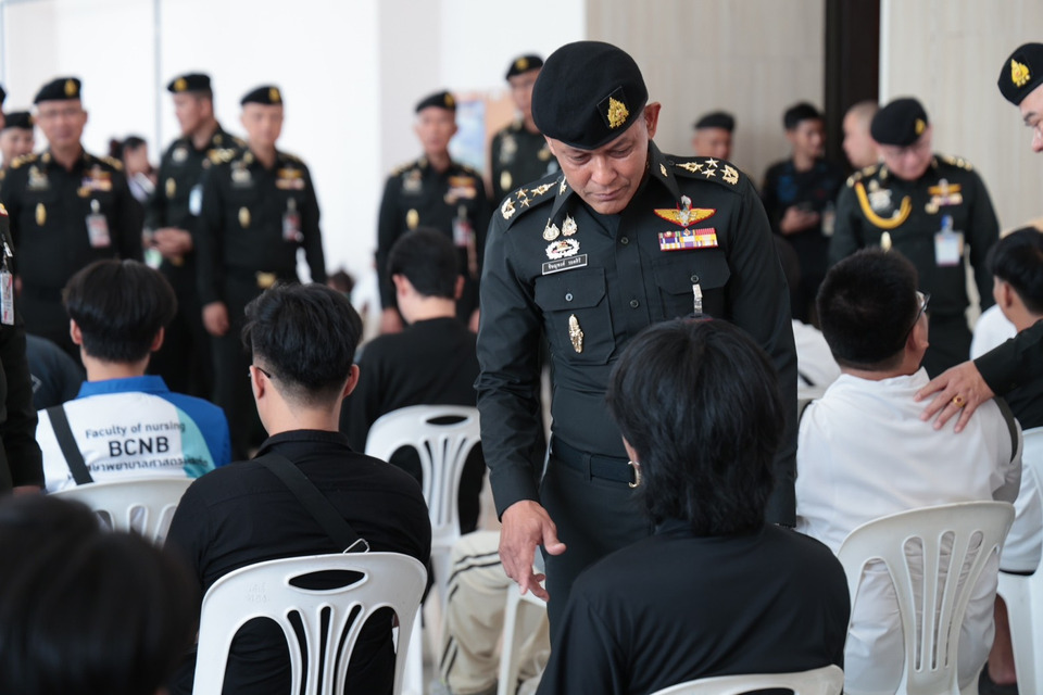 รอง ผบ.ทบ. ลงพื้นที่ตรวจเลือกทหารกองเกิน ย้ำโปร่งใส สร้างความเชื่อมั่นประชาชน