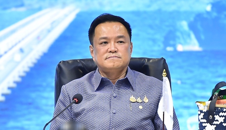 “อนุทิน” พร้อม ครม. ลงพื้นที่แก้มลิงคลองเรียน เร่งติดตามแผนป้องกันน้ำท่วมหาดใหญ่ ย้ำชัดประชาชนต้องปลอดภัย