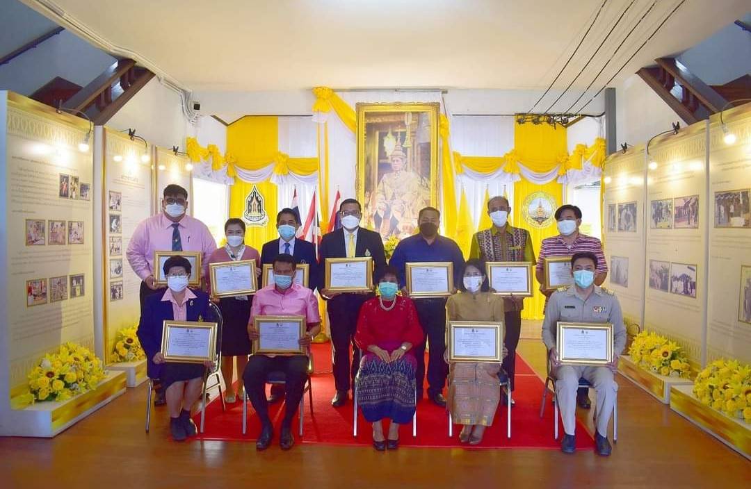 วธ.ฉะเชิงเทรา มอบเกียรติบัตรเชิดชูเกียรติ “คนดีศรีชุมชนคุณธรรมต้นแบบ  คนดีศรีองค์กรคุณธรรมต้นแบบ คนดีศรีอำเภอคุณธรรมต้นแบบ”