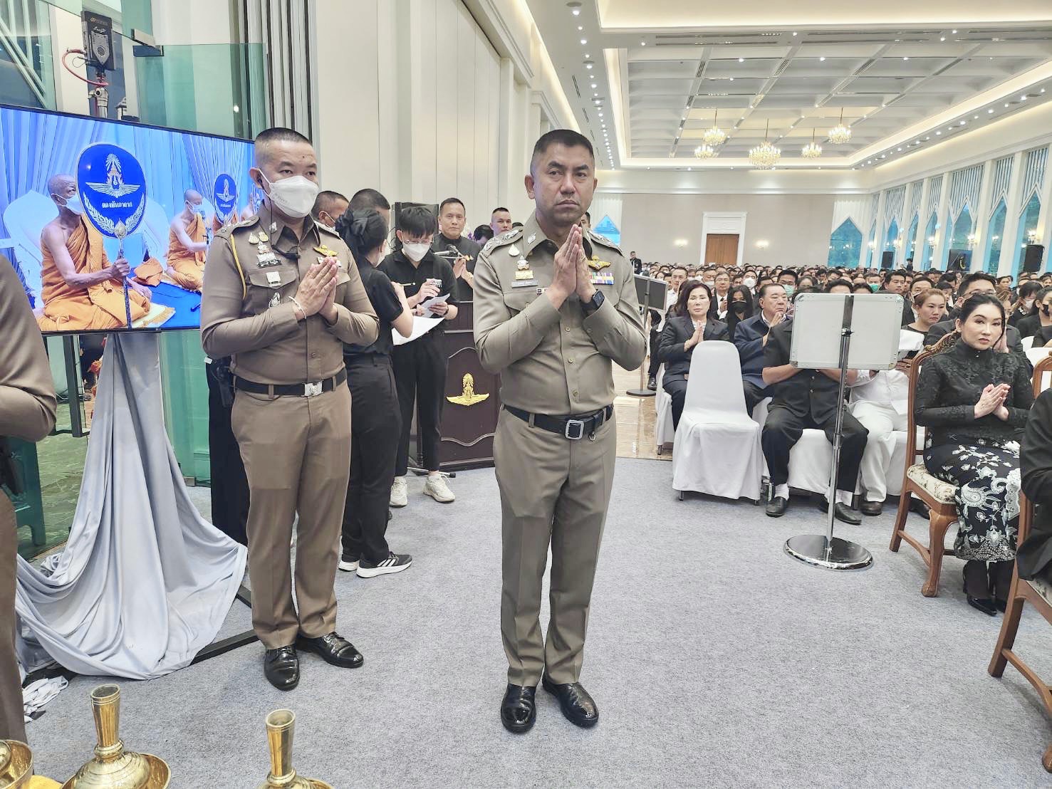 ประธานสภาผู้แทนราษฎรร่วมงาน  สวดพระอภิธรรมศพ ด.ต.ไสว  หักพาล