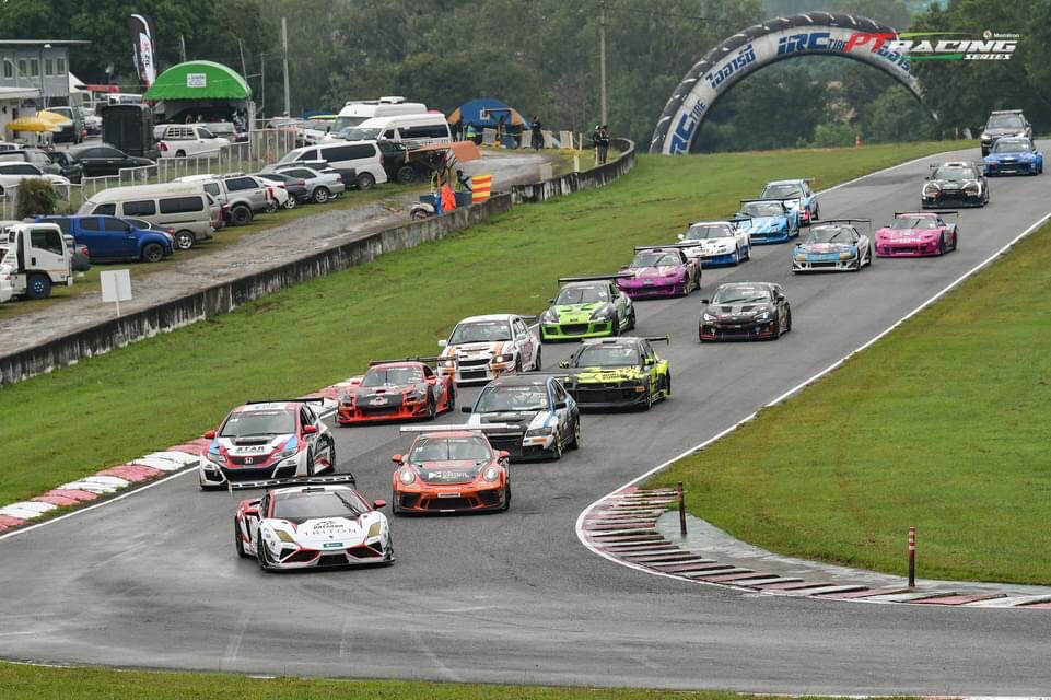  PT Maxnitron Racing Series 2021 ประเดิมสนามแรกกระหึ่ม ผลักดันแข่งรถยนต์ทางเรียบไทย สู่มาตรฐานสากล