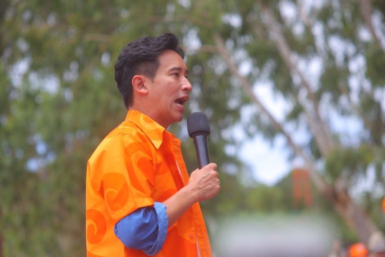 ประเทศไทยต้องมีรัฐเดียว! “พิธา” ลั่นไม่เอาด้วยแยกรัฐปัตตานี ย้ำปกครอง 3 จังหวัดใต้ มุ่งลดความขัดแย้ง