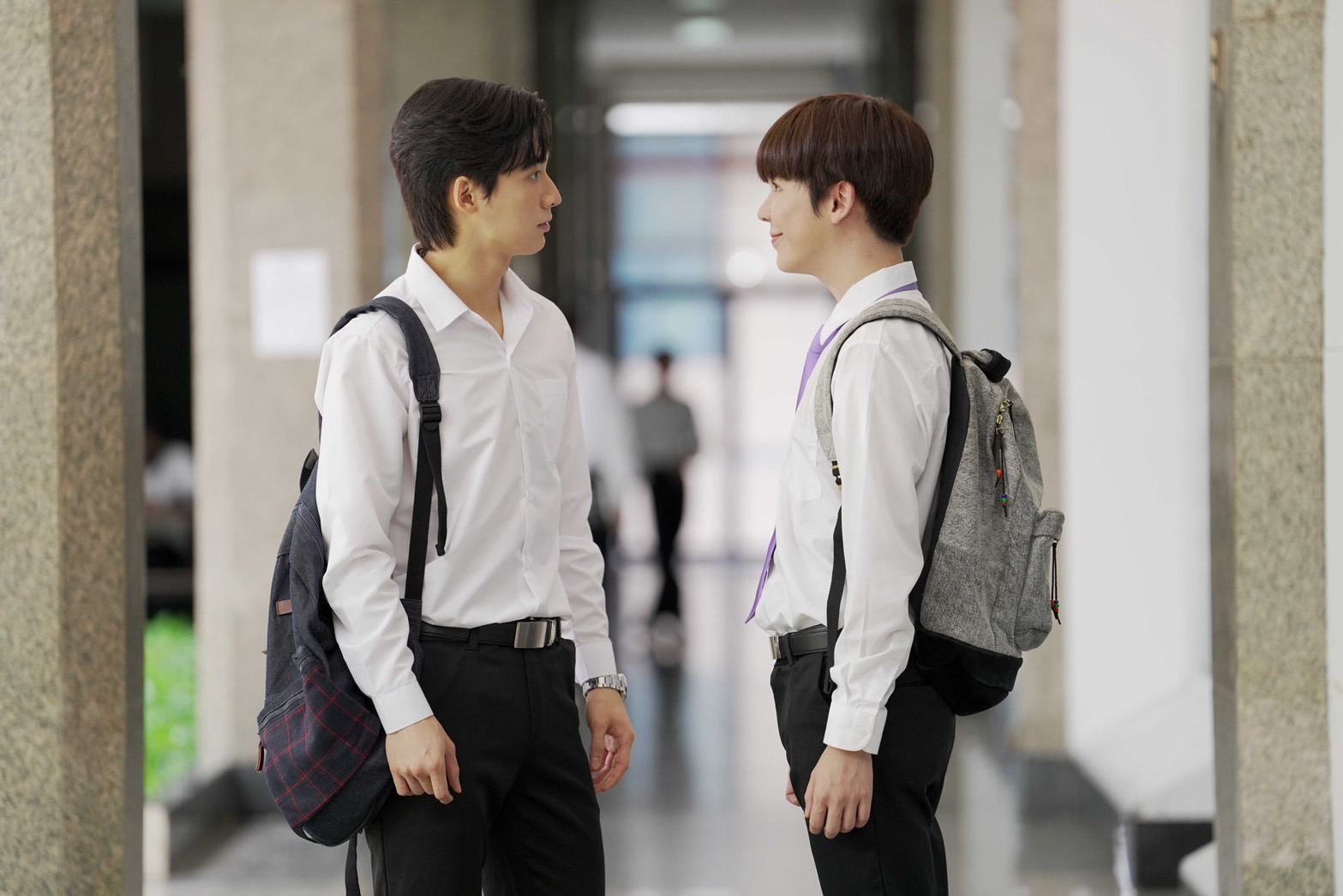 คืนนี้ห้ามพลาด "เพราะรักนำทาง" Ep.แรก มาร่วมลุ้นเมื่อ “เอิร์ธ” หนีรักเก่าไม่พ้น! โคจรเจอ “ปอนด์” อีกครั้ง