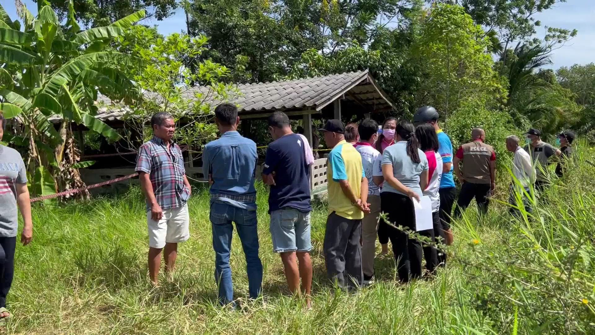 สลดนายกอบต.ตลอดกาล 7สมัยซ้อน เครียดโรครุมเร้า แอบผูกคอตายในคอกวัวชน