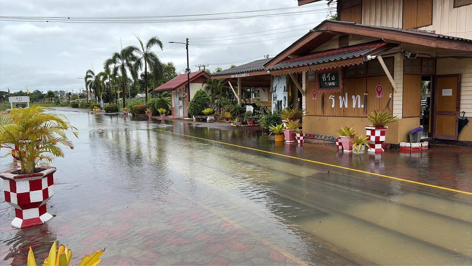 รถไฟฯ แจ้งปรับสถานีต้นทาง -ปลายทาง -งดเดินขบวนรถท้องถิ่น (สายใต้) เพิ่มอีก 13 ขบวน จากเหตุน้ำท่วม วันนี้จนกว่าจะคลี่คลาย