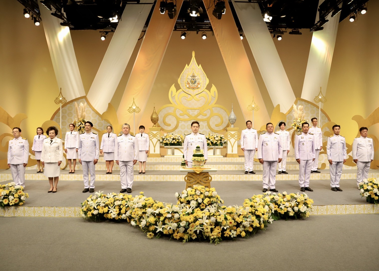 ธพส.ร่วมบันทึกเทปถวายพระพรชัยมงคลพระบาทสมเด็จพระเจ้าอยู่หัว