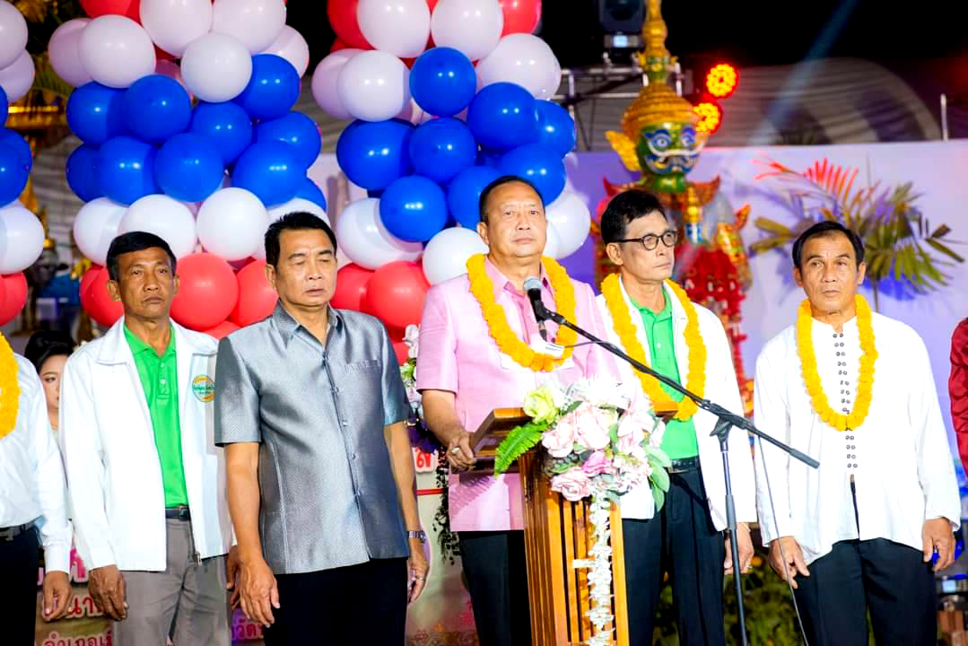 พาเที่ยวงานวัดที่สายมูห้ามพลาดเป็นงานมหกรรมรวมพลคนโชคดีจ้างลิเกรำทำการแสดงแก้บน