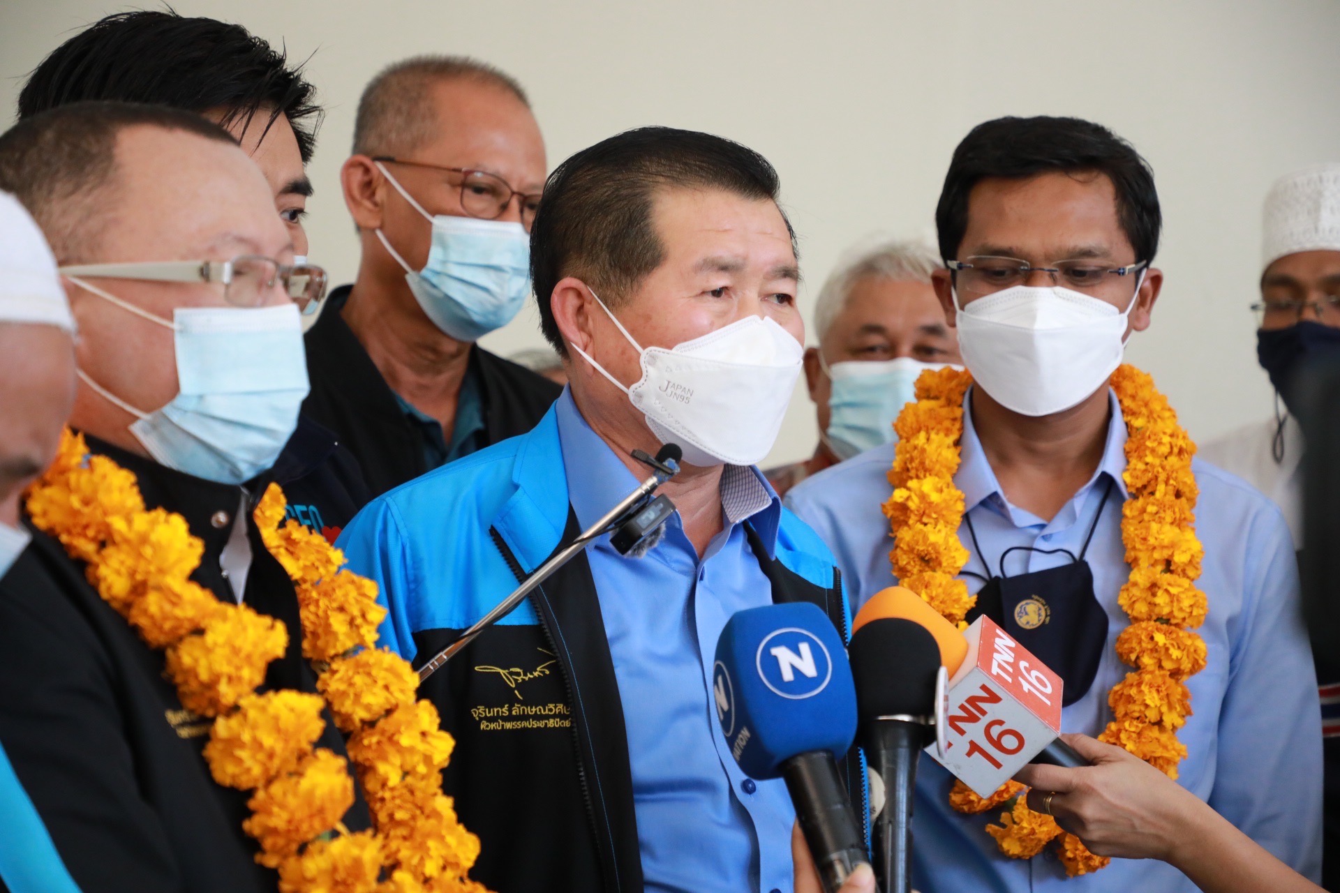 "นิพนธ์" เตือนระวังสึนามิทางการเมือง ปชป.เคยกวาดเรียบภาคใต้ ชี้ 35-40 ที่นั่ง ไม่ใช่เรื่องเพ้อฝัน
