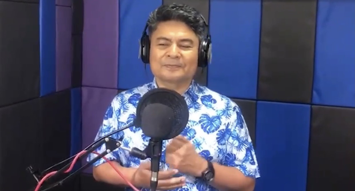 "เทพไท" เปลี่ยนอาชีพใหม่ จากนักการเมือง เป็นศิลปิน นักแต่งเพลง แต่งเพลงให้ "ชวน หลีกภัย"