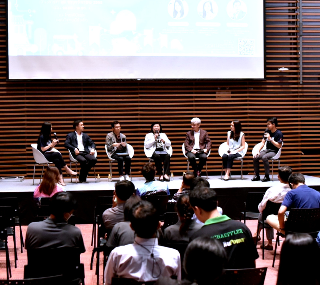 วช.ร่วมจุดประกายเยาวชนขับเคลื่อนประเทศด้วย Soft Power ในงาน Youth In Charge Day