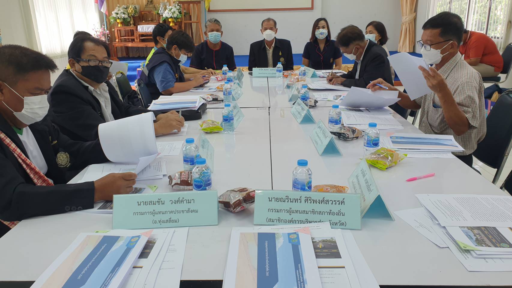 คณะกรรมการธรรมาภิบาลลงพื้นที่สำรวจถนนลาดยาง-ขุดลอกคลองคีรีมาศ